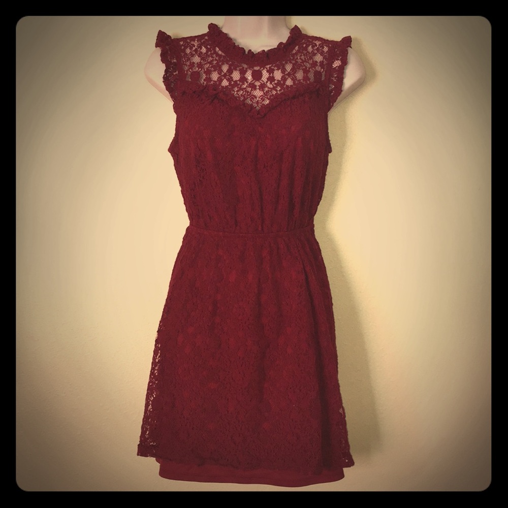 SALE!!!!Cranberry Red lined lace dress sleeveless
